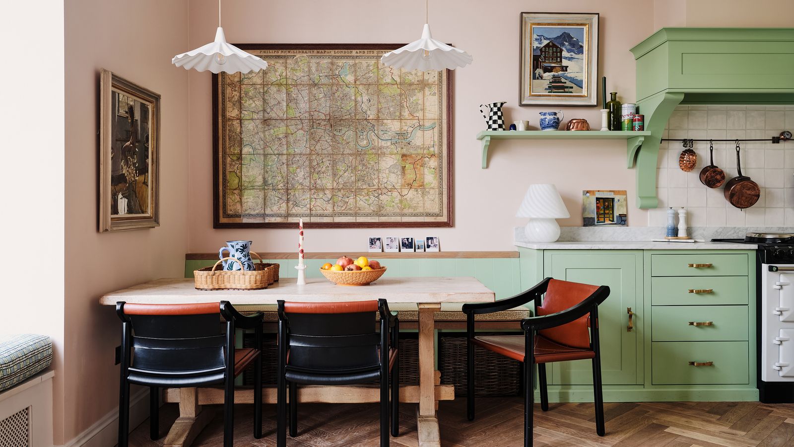 A clever, colourful Notting Hill apartment belonging to artist Daisy Sims-Hilditch