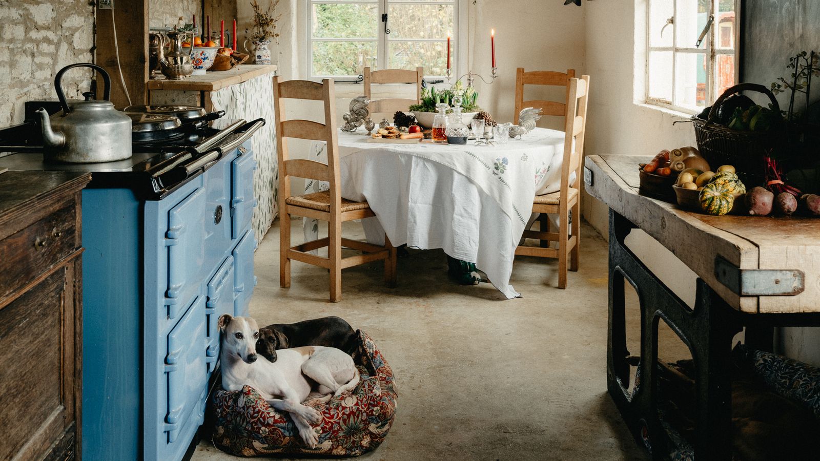 Why the ‘frazzled English woman’ interior is an aesthetic to embrace