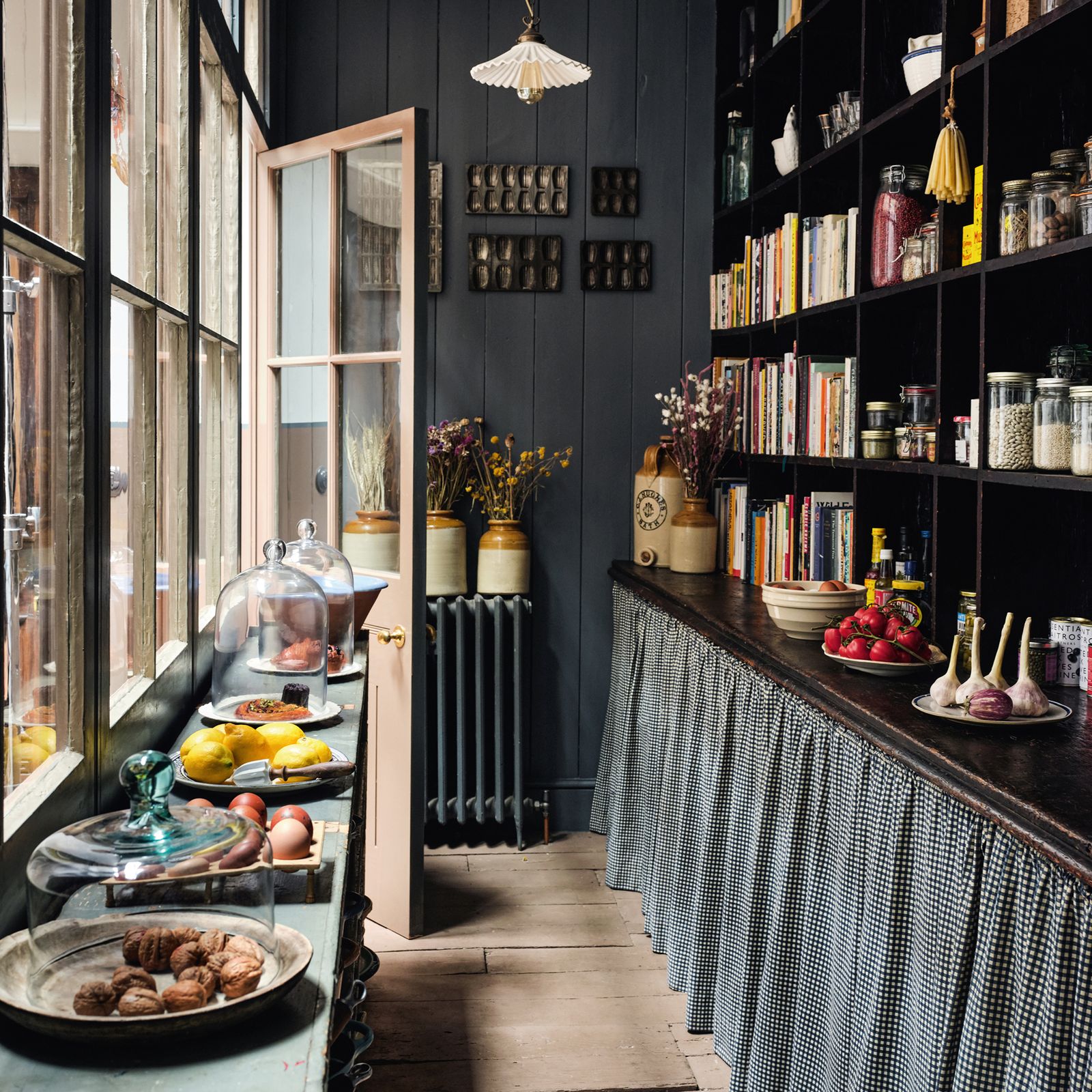 Nine fresh paint colours our editors will be using this year